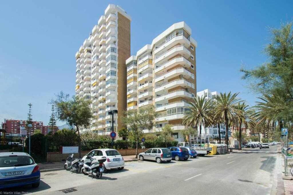푸엔히롤라 Ronda 3 Con Enorme Terraza Soleada 아파트 외부 사진